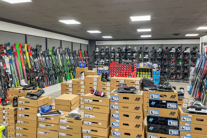 Neues Fachgeschäft bei Chemnitz mit großer Auswahl an Alpinski und Langlauf Ski